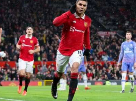 موعد مباراة بورنموث ضد مانشستر يونايتد والقنوات الناقلة - الدوري الانجليزي الممتاز